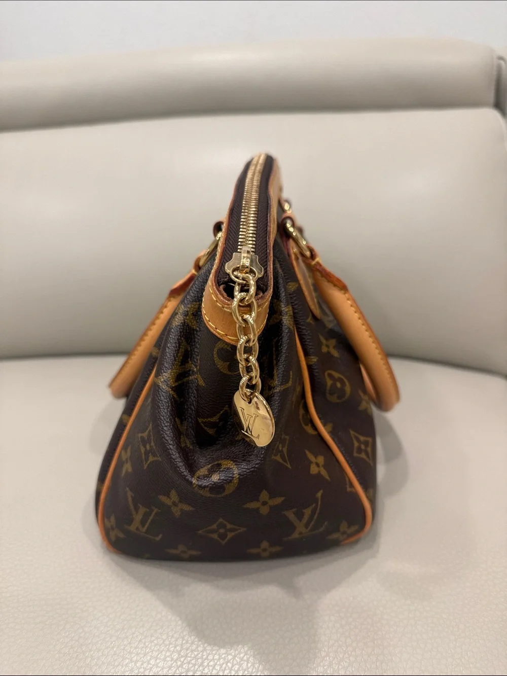 Louis Vuitton Tivoli PM Monogram Canvas Handbag